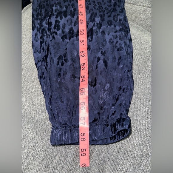 NWT On 34th Animal Print Jacquard Jumpsuit Blue Size M Long Sleeve Button Front - Picture 6 of 11